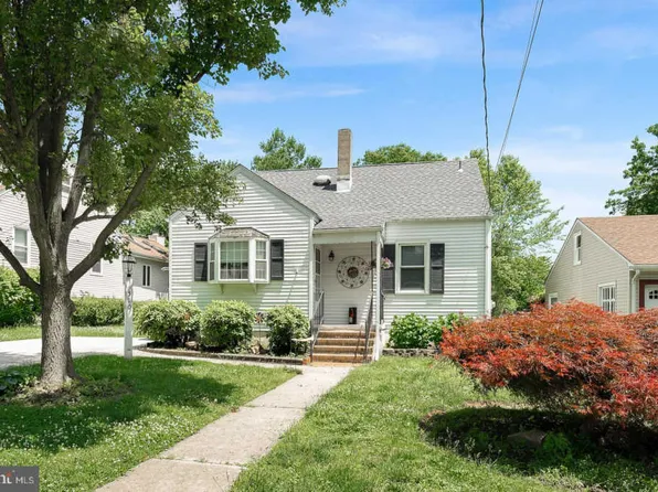 510 Washington Ave, Ewing, NJ 08628