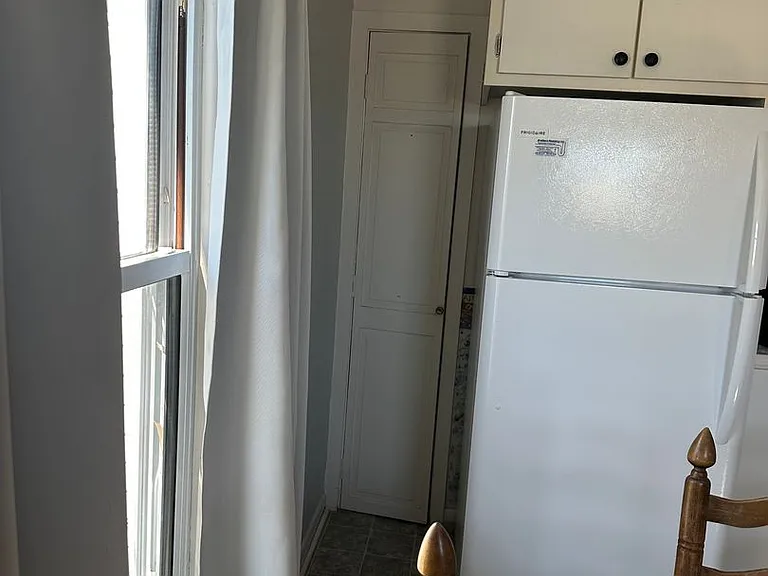 19427 Saturn Dr — Photo 23