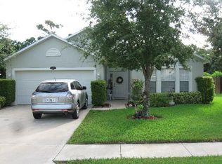 6017 Ridge Lake Cir, Vero Beach, FL 32967