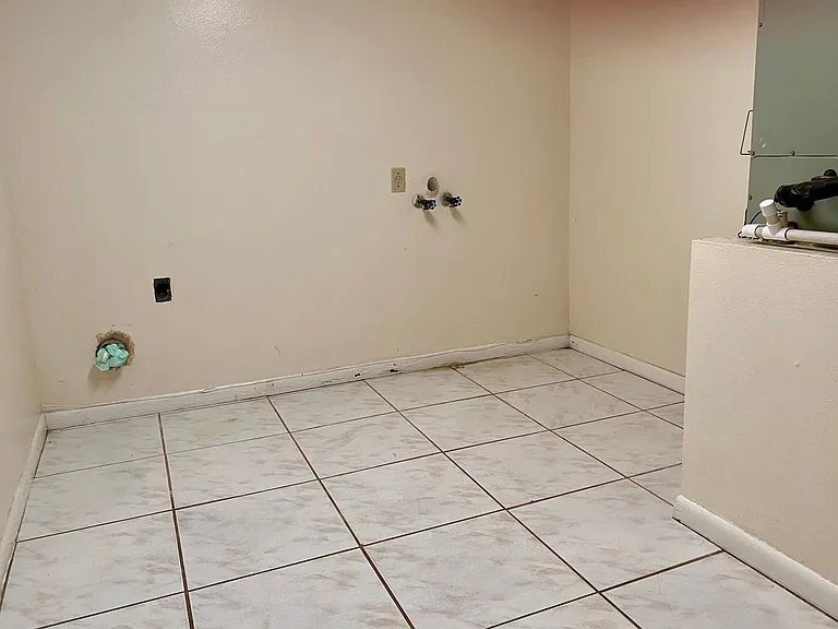 5205 Dublin Pl — Photo 13