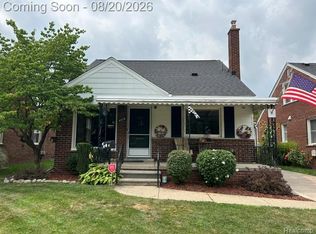 9976 Quandt Ave, Allen Park, MI 48101