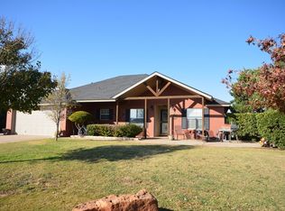 7526 Woodrow Rd, Wolfforth, TX 79382