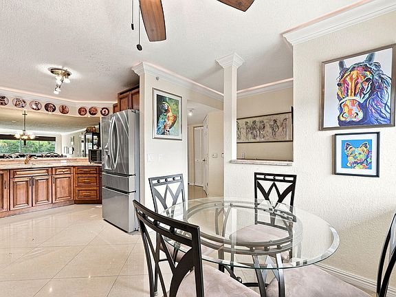 5th image of 2541 N NOB HILL Road #308