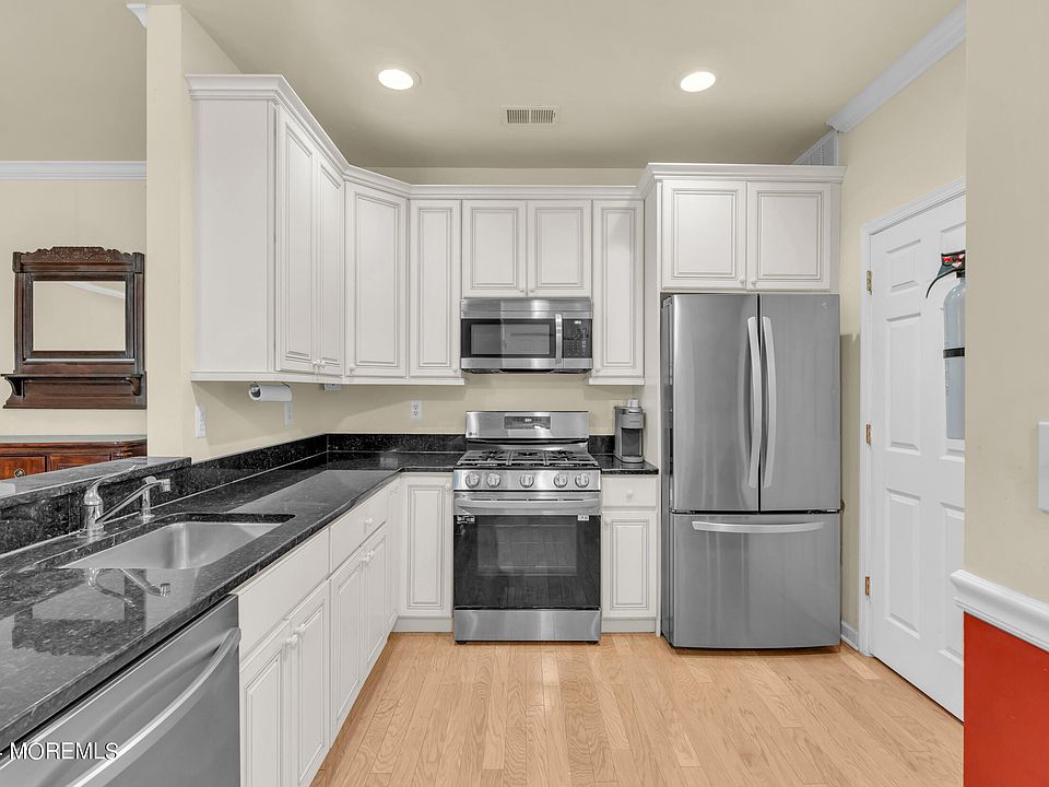 1st image of 434 Sophee Lane