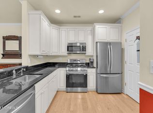 434 Sophee Ln, Lakewood, NJ