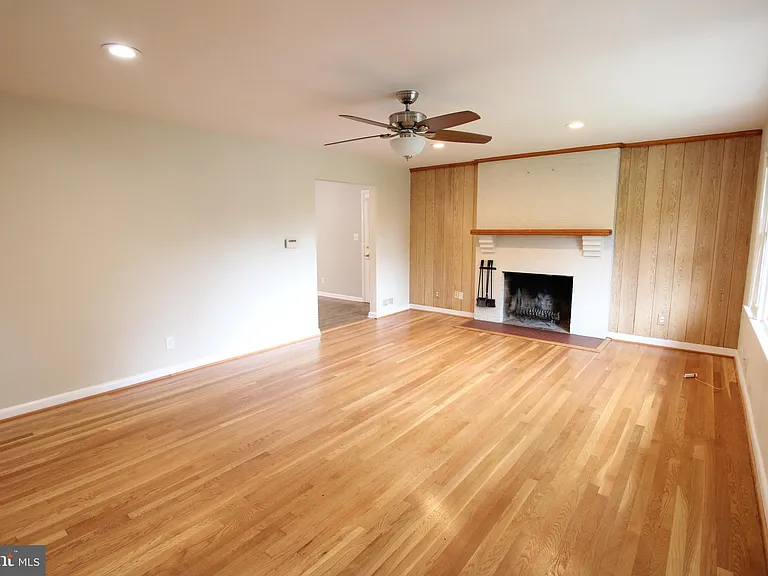 3817 Chanel Rd — Photo 6