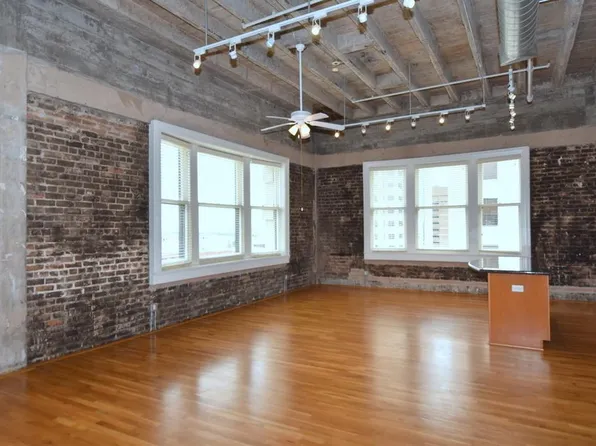 201 Main St Unit 8G, Houston, TX 77002