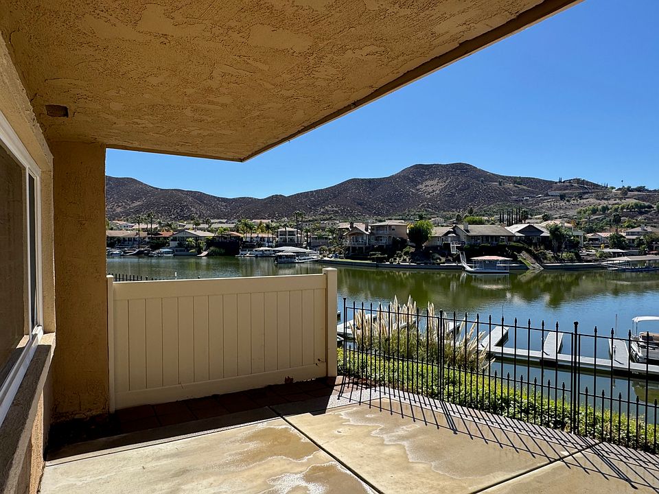 1st image of 24319 Canyon Lake Dr N APT 4