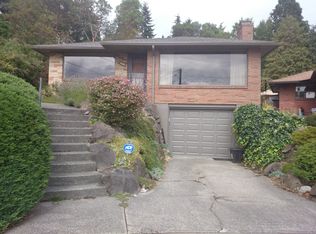 4000 SW Donovan St, Seattle, WA 98136