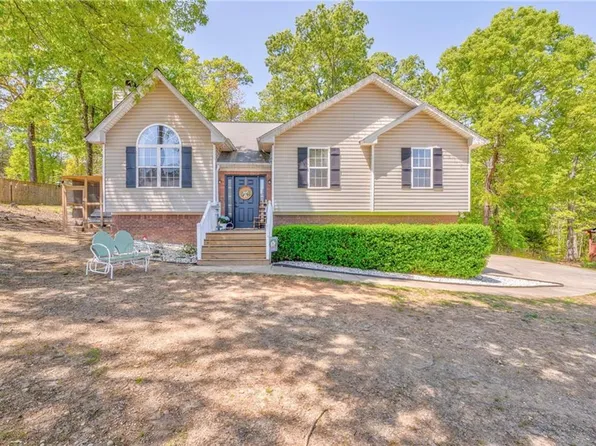 68 Ohara Dr, Rockmart, GA 30153