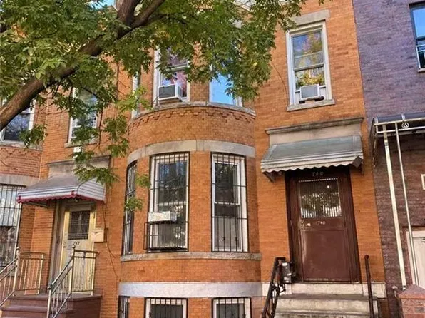 740 50th St, Brooklyn, NY 11220