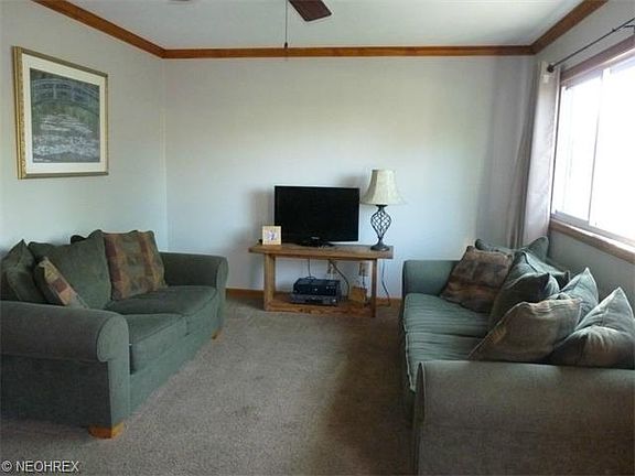 4th image of 15951 Richard Dr