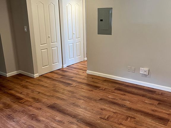 4th image of 3764 Lemay Village Ln #3764