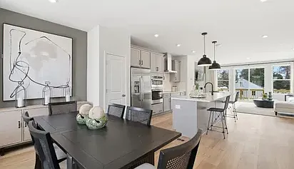 3 bed, 2100 sqft, $2,750 — Photo 4