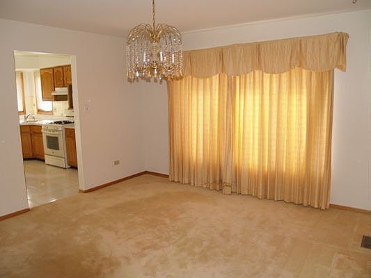 4th image of 15520 Cherry Hills Ct