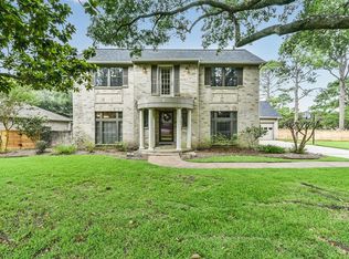 902 Rigel St, Friendswood, TX 77546