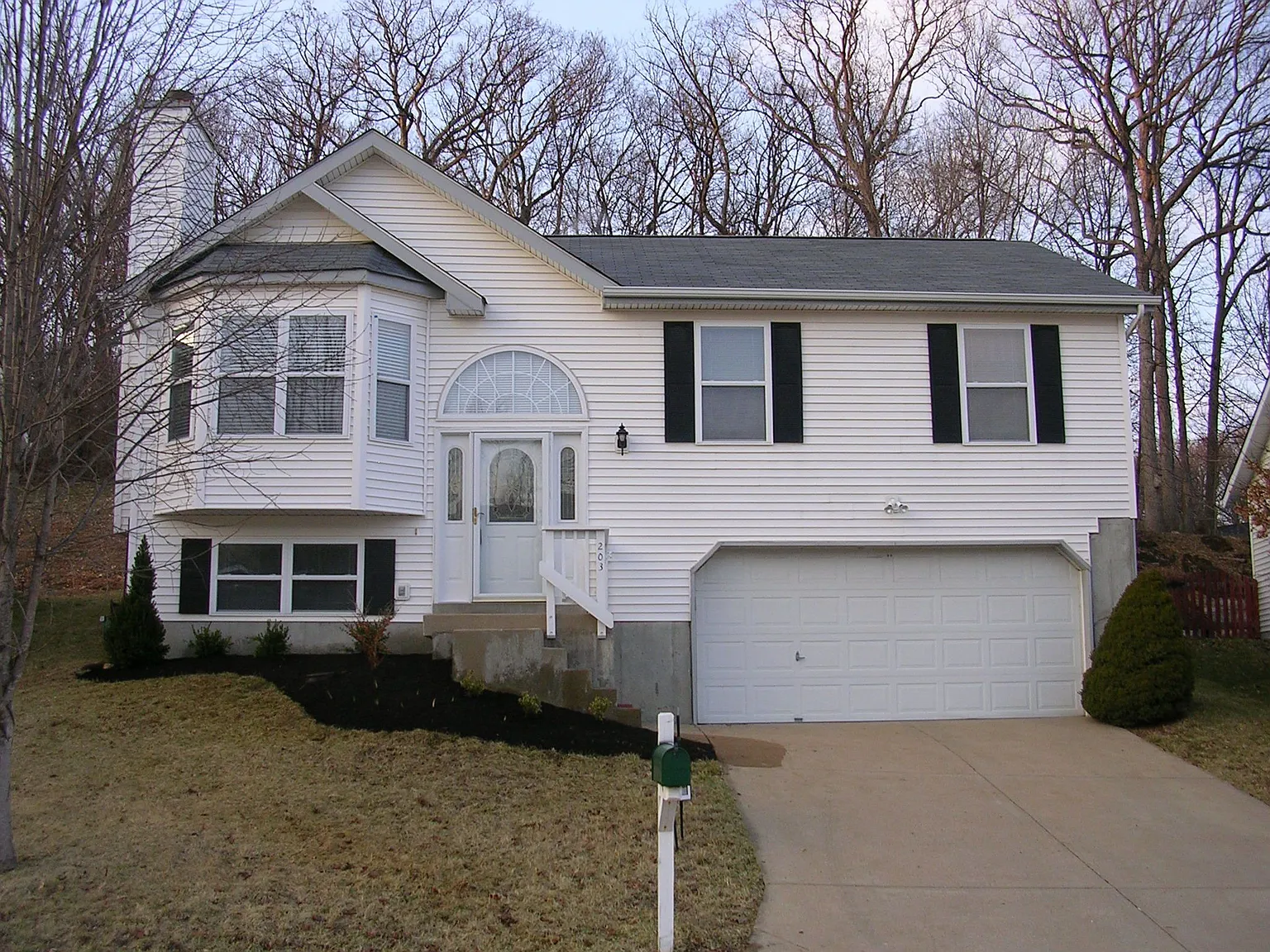 203 Wynstay Ave photo 1