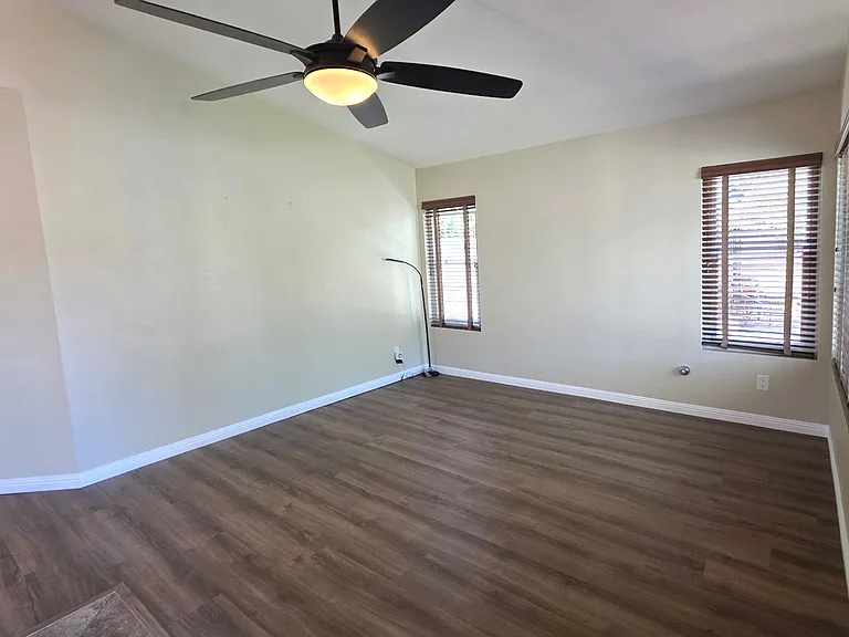 768 Valley Crest Dr — Photo 14
