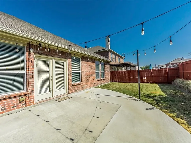 2748 Bay De Vieux Dr — Photo 24