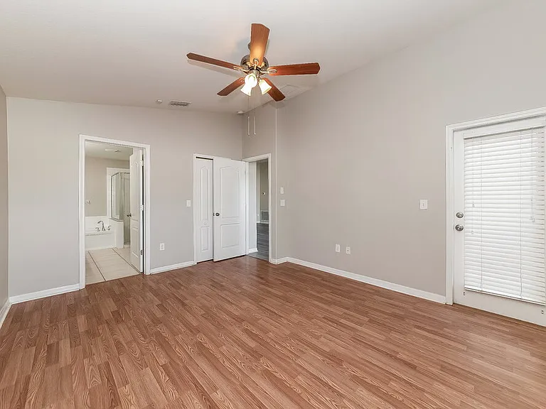 10620 Shady Preserve Dr — Photo 9