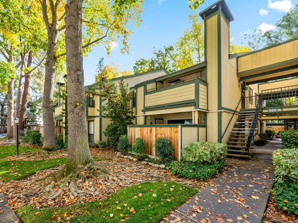 300 Del Verde Cir Unit 5, Sacramento, CA 95833