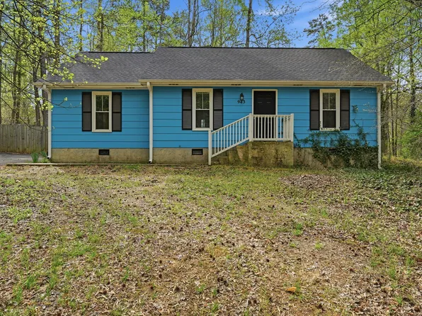 633 Sunray Dr, Clayton, NC 27520