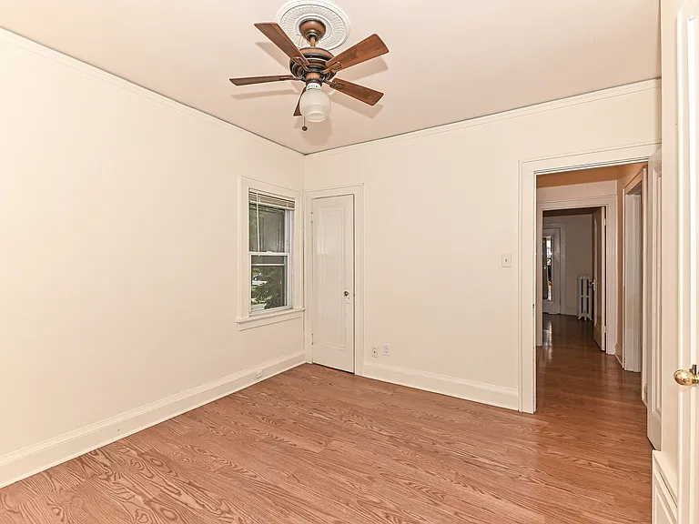 bedroom1-02