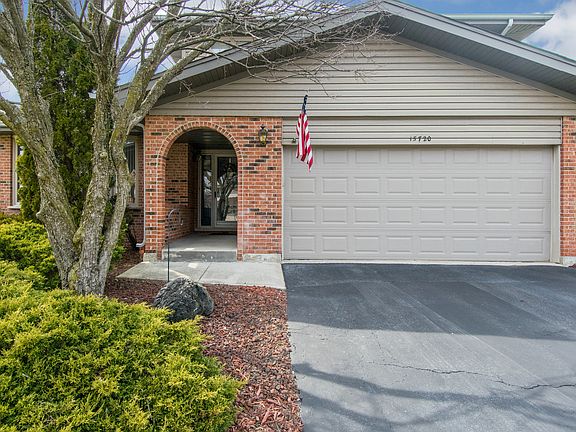 2nd image of 15720 Twin Lakes Dr
