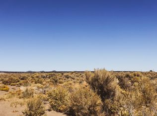 101 Rainbow Rd, Christmas Valley, OR 97641