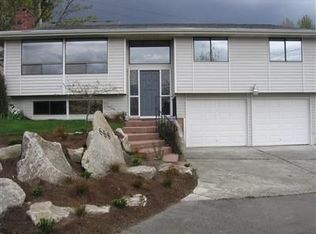 668 Sunset Blvd NE, Renton, WA 98056