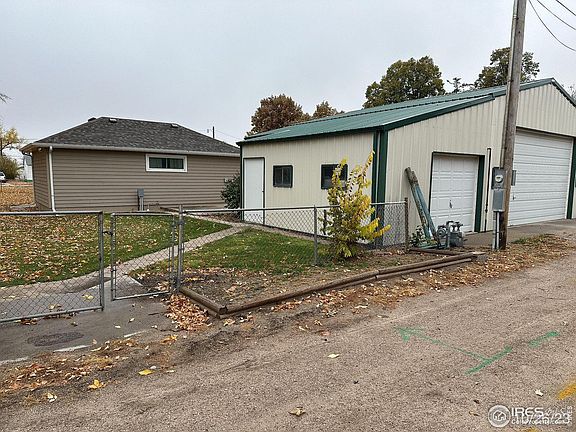 3rd image of 408 W 3rd St