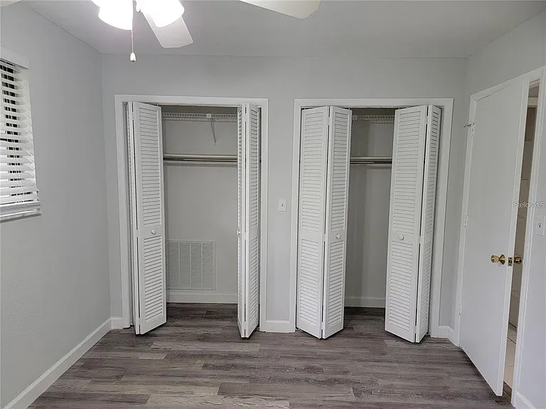 26221 Constantine Rd — Photo 16