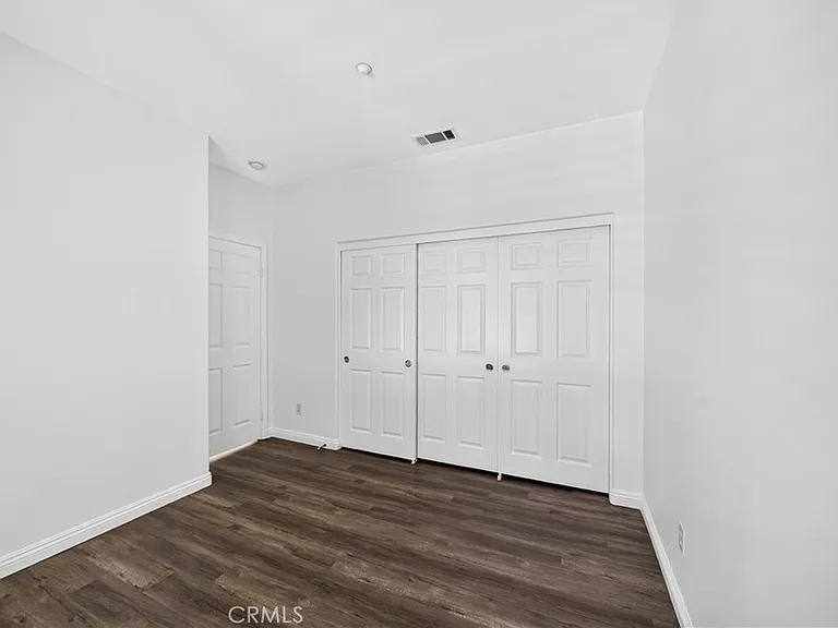 1300 McFadden Dr — Photo 23