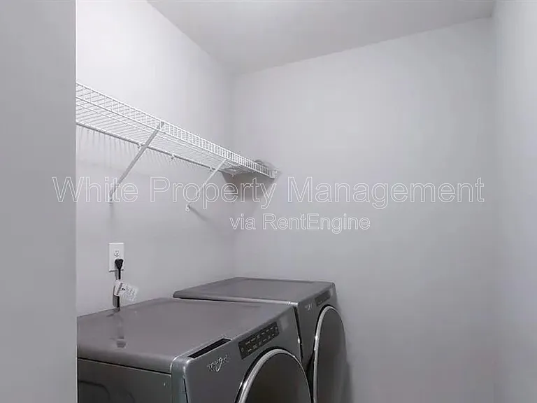1525 Lilly Springs Pl — Photo 31