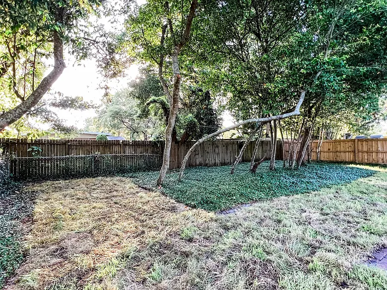 1300 Bennett Rd — Photo 26