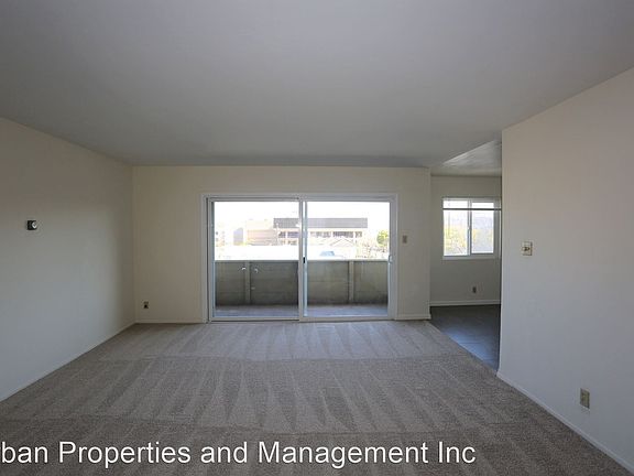 3rd image of 1400 San Carlos Ave APT 4C
