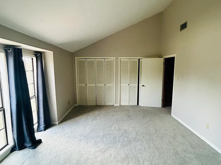 604 Briargate Walk Cir — Photo 5