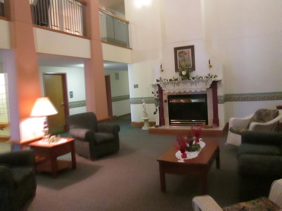 2nd image of 300 1st Ave NE APT 104