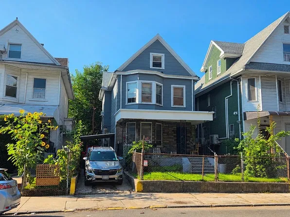 696 Avenue, Brooklyn, NY 11218