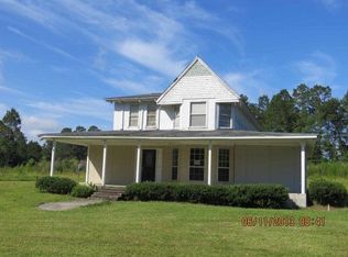 35 Boggy Branch Rd, Hazlehurst, GA 31539