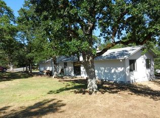 28 James Pl, Shady Cove, OR 97539