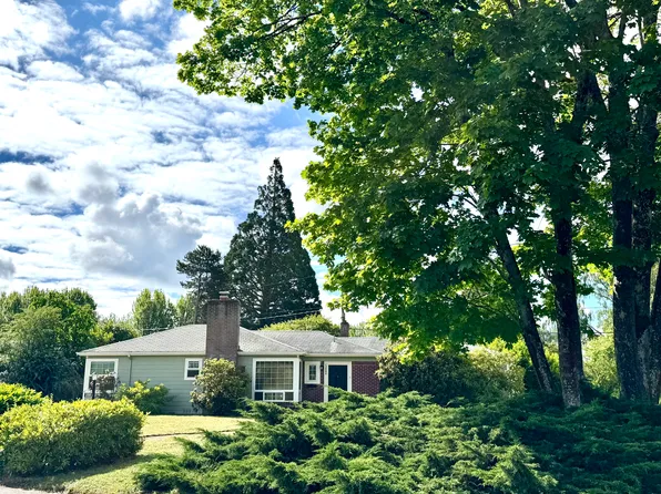 12080 SW Fairfield St, Beaverton, OR 97005