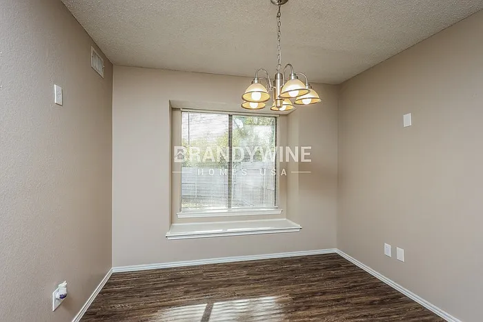 922 Gable Ave — Photo 8