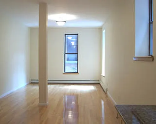 Rented by Luxor Homes & Investment Realty | media 36