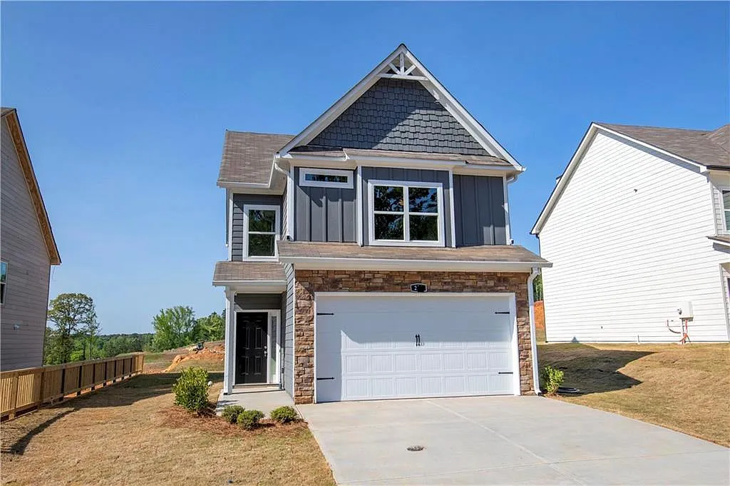 3 bed, 2.5 bath, 1586 sqft, $2,400 — Photo 1