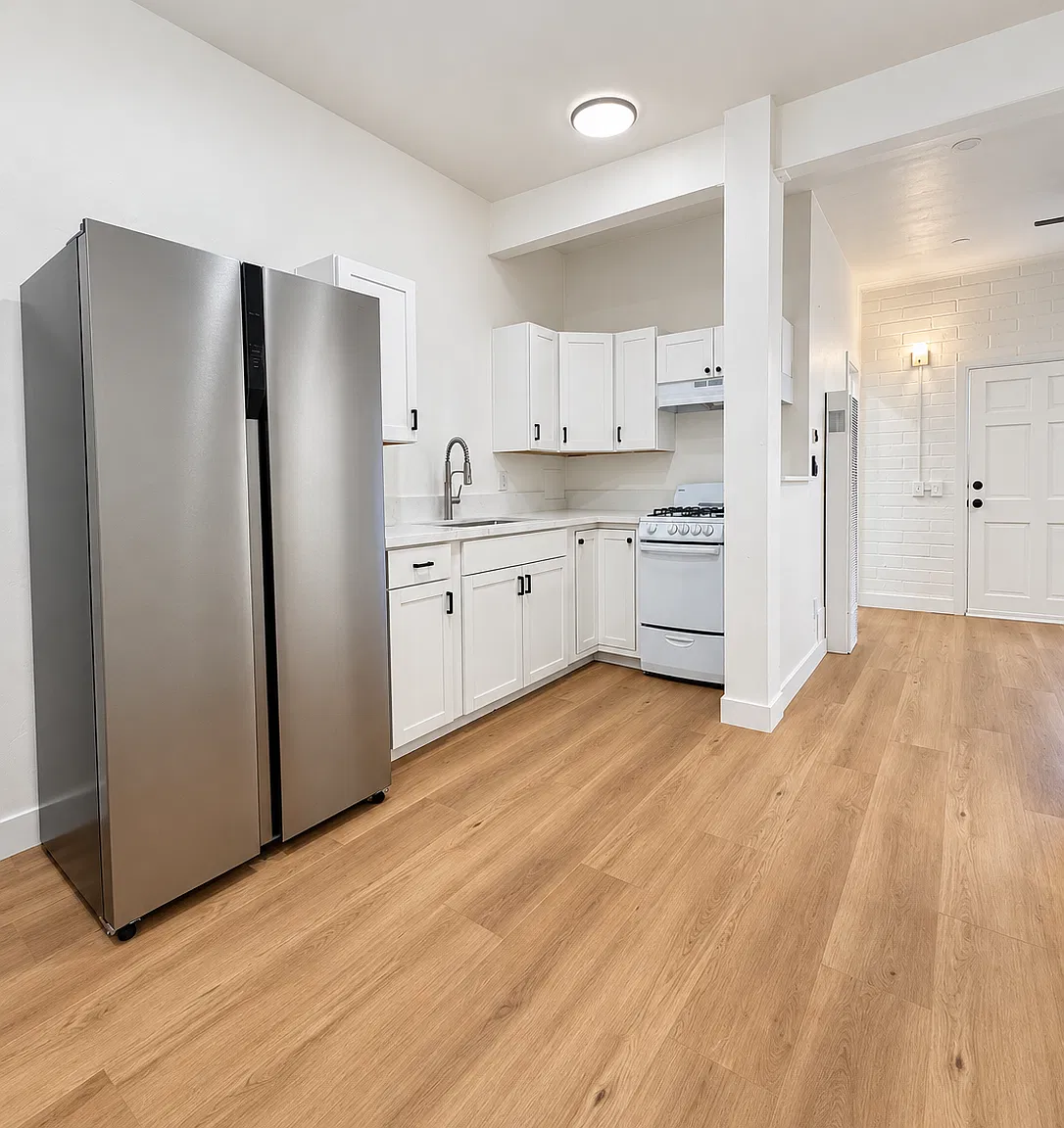 1 bed, 750 sqft, $2,450 — Photo 3