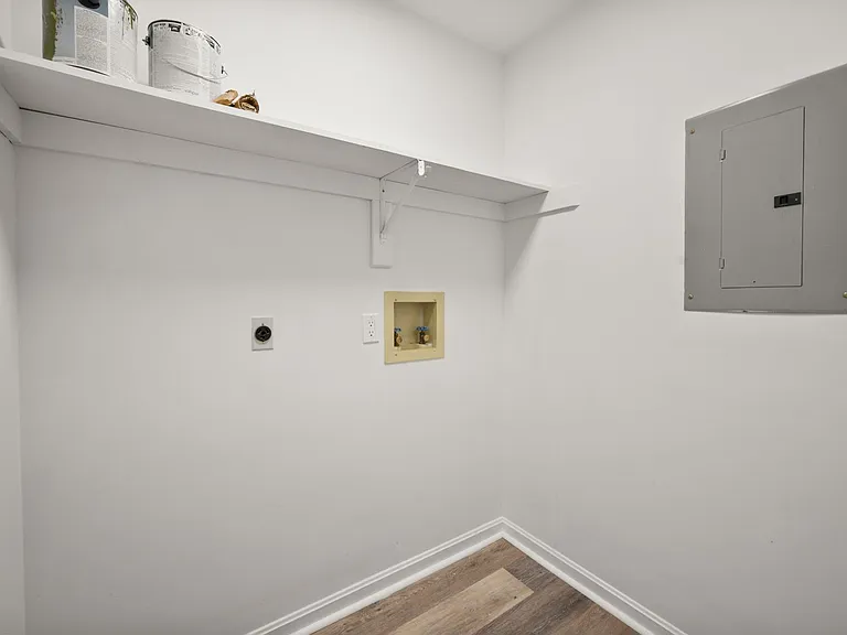 3301 Orchard Manor Cir — Photo 12