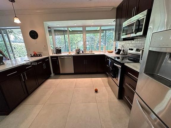 5th image of 5030 SW 88th Ter