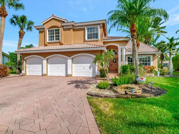 19314 King Palm Ct, Boca Raton, FL 33498