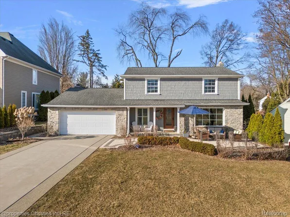 1992 Northlawn Blvd, Birmingham, MI 48009